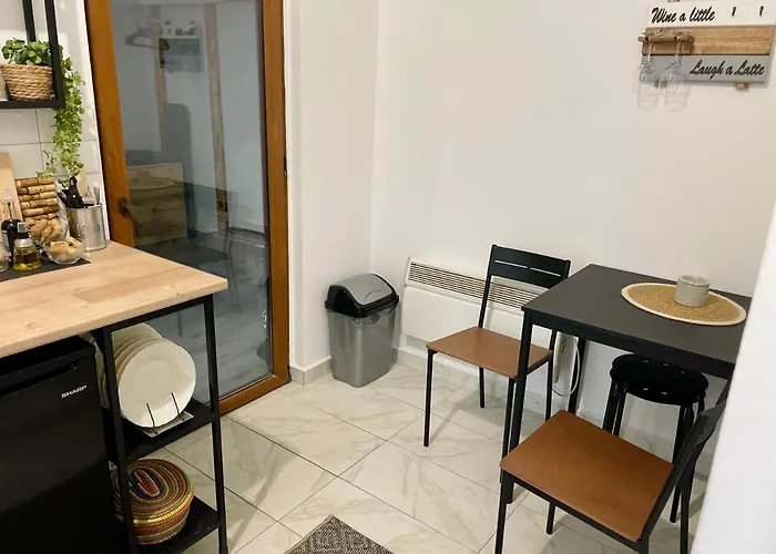 Vis-A-Vis Studio - Gara De Nord