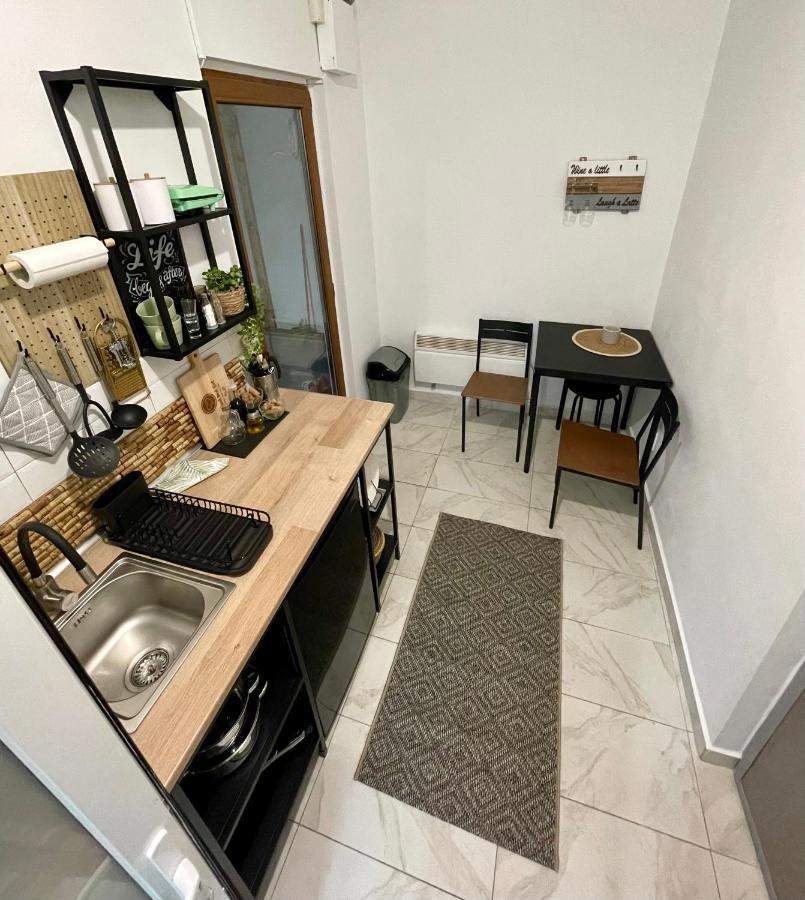 Vis-a-vis - Gara De Nord Apartment Bucharest